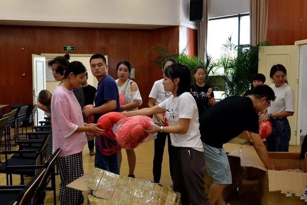 十八姑娘一朵花五颜六色景如画是什么生肖,警惕虚假宣传、全面解答、统计解答解释落实