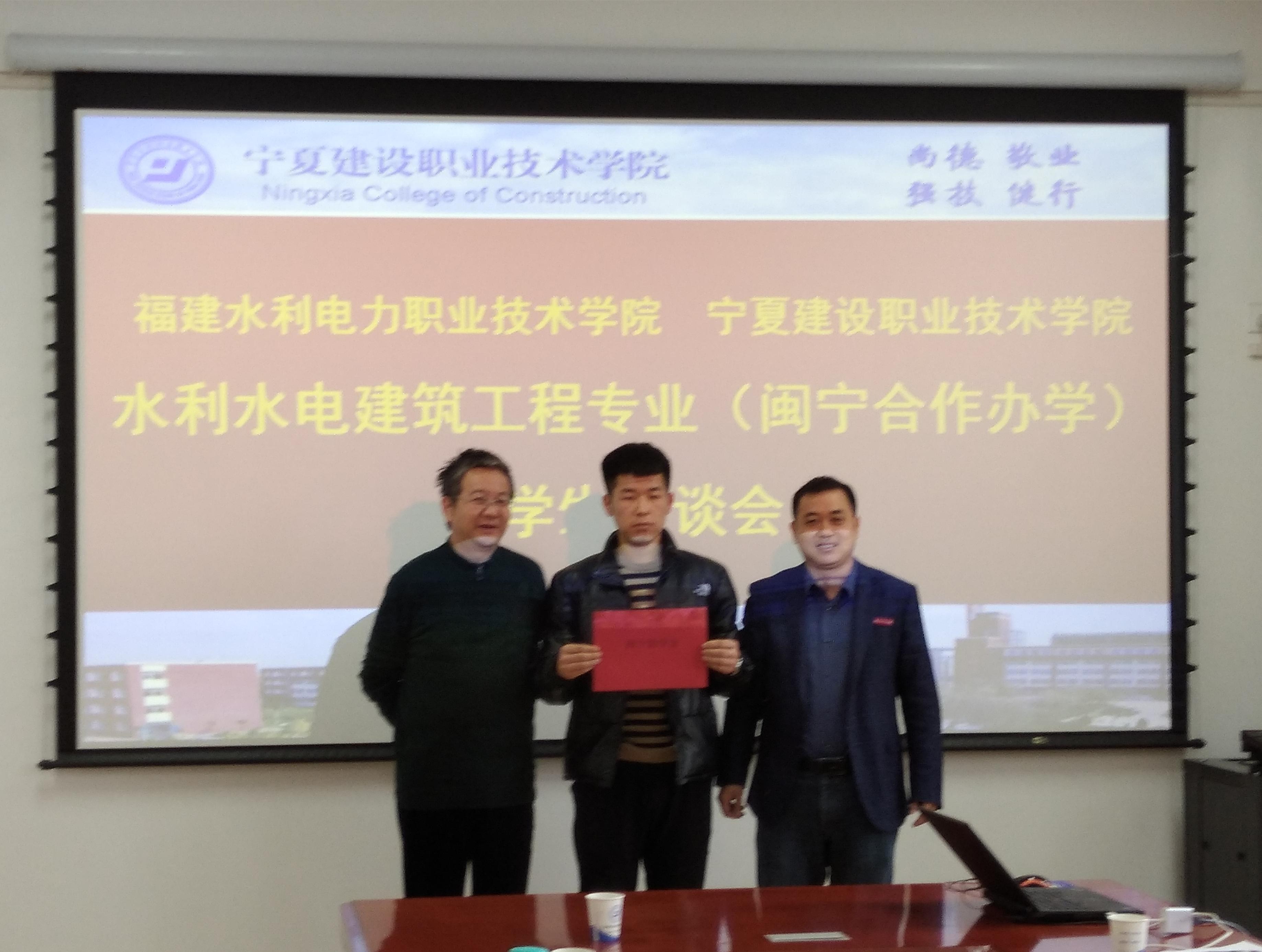 初生牛儿不怕虎早春二月柳叶垂打一生肖请全面释义、解释与落实、深度解答解释落实